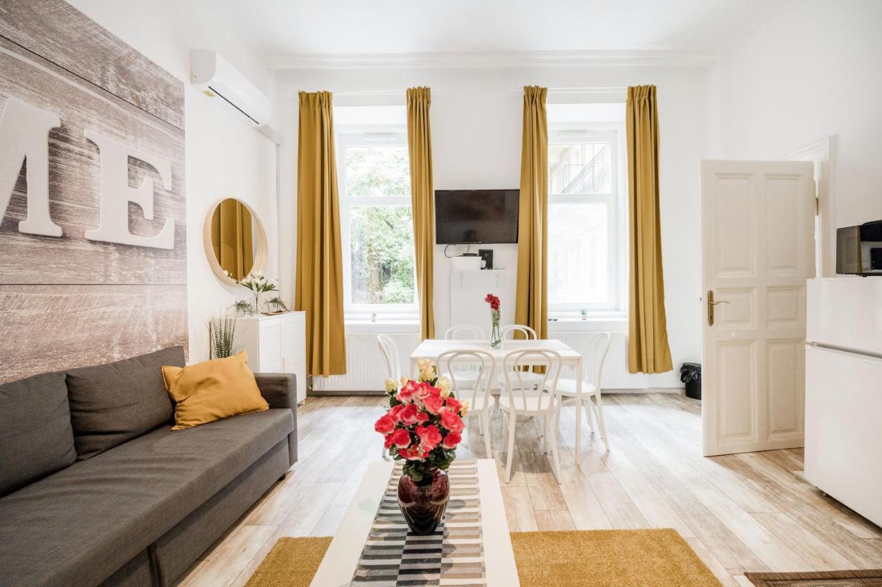 Lavender Apartment Budapest Exterior photo